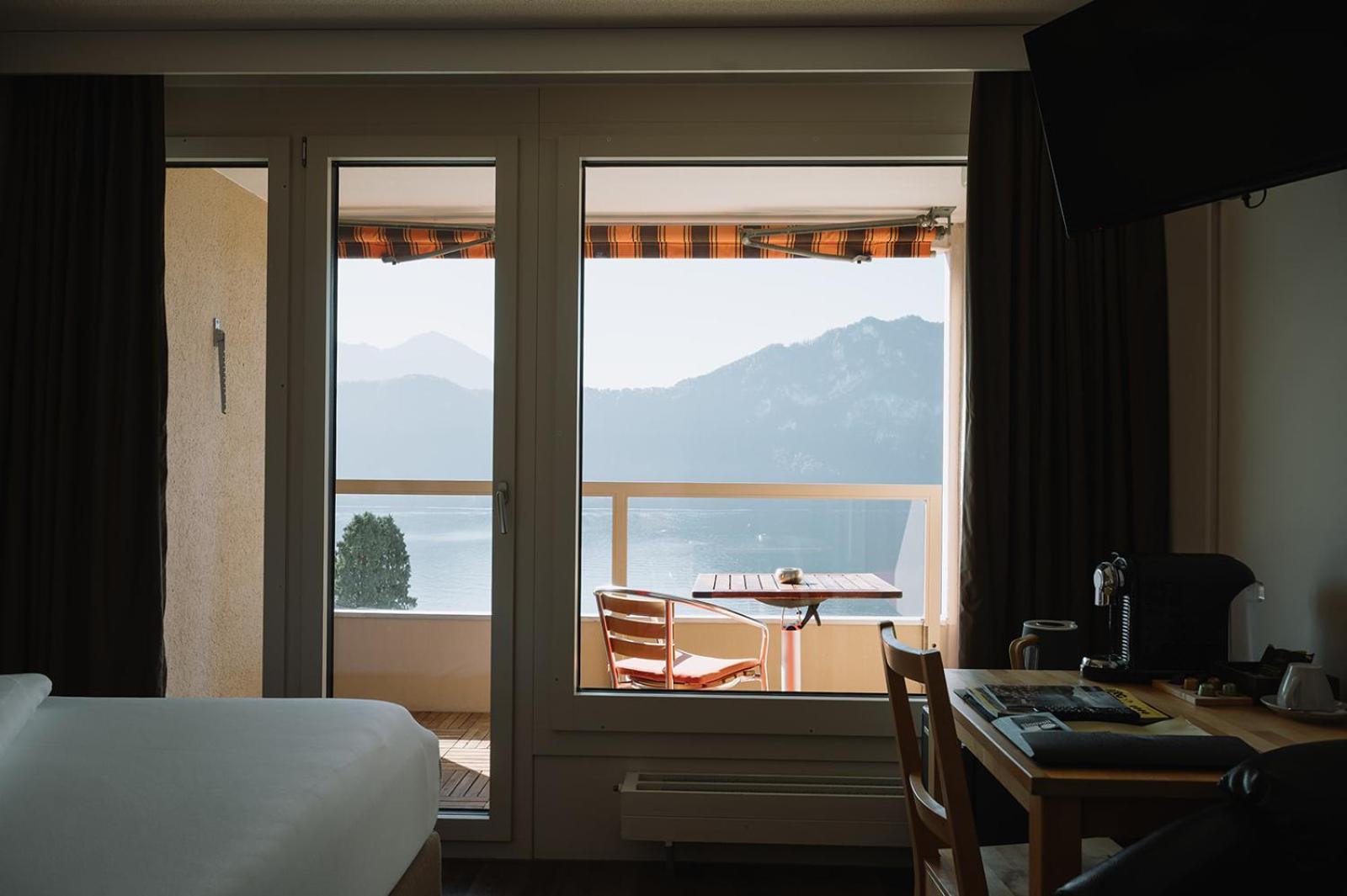 Single Room Balcony Lake View